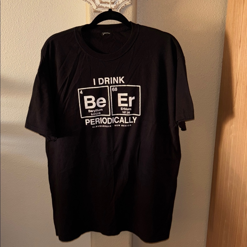Black Graphic periodic table  Beryllium & Erbium “BeEr” T-Shirt XL